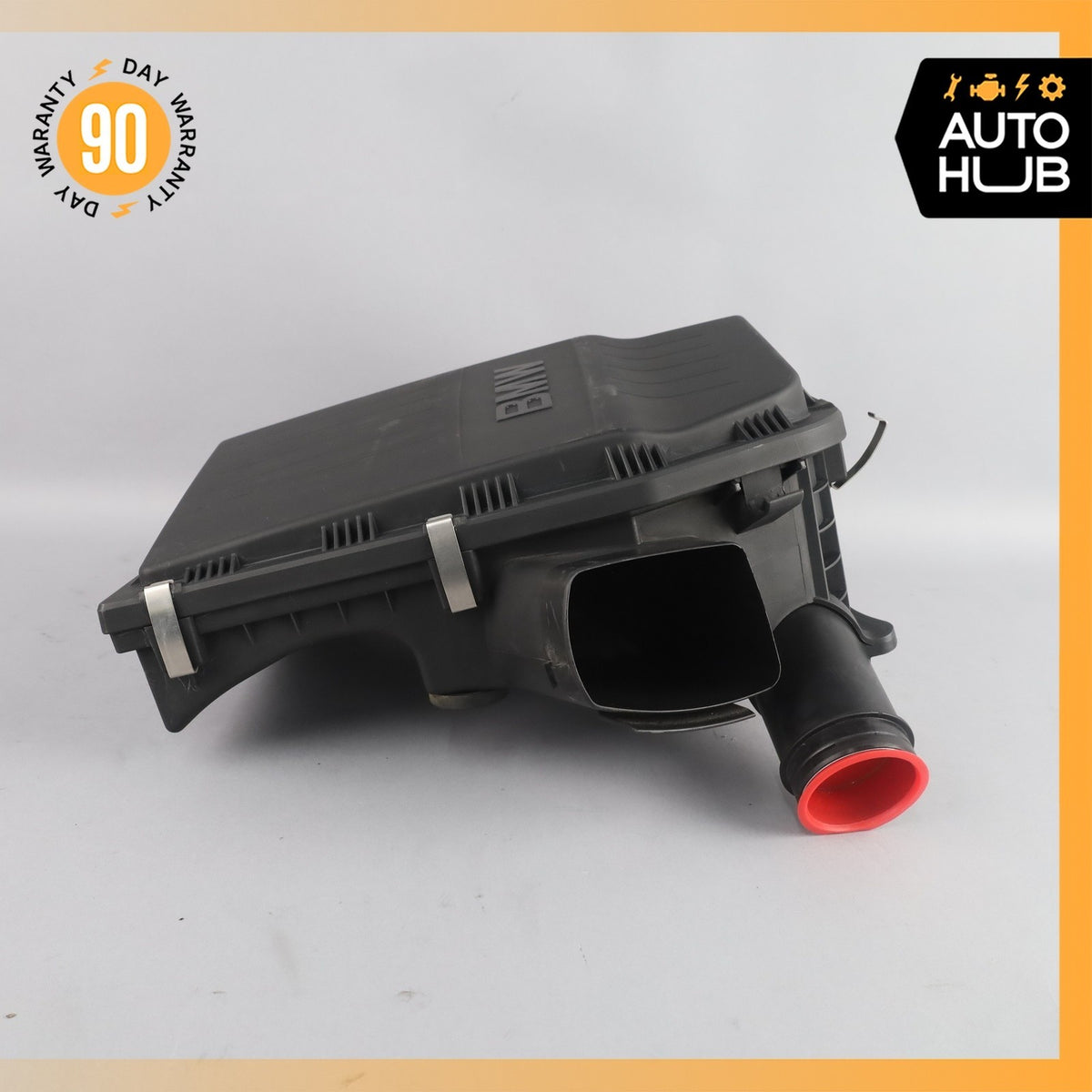 BMW E60 535i Engine Air Intake Cleaner Filter Box 13717556547 OEM - photo 3