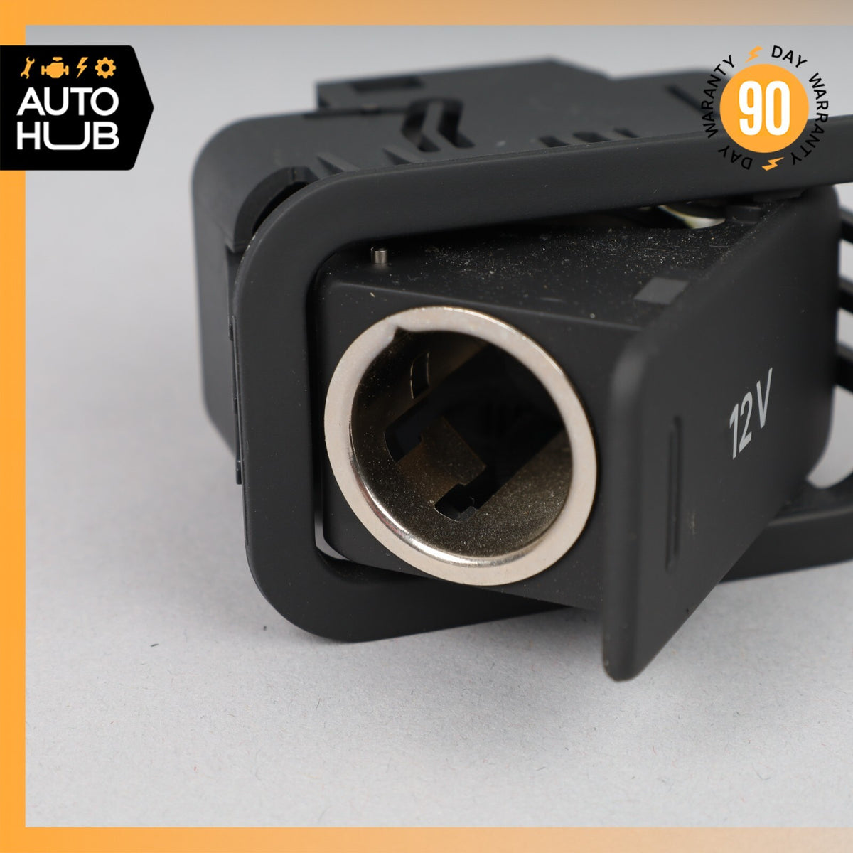 2005 Bentley Continental GT Rear Trunk Luggage Socket Outlet 4B0925071A OEM - photo 2