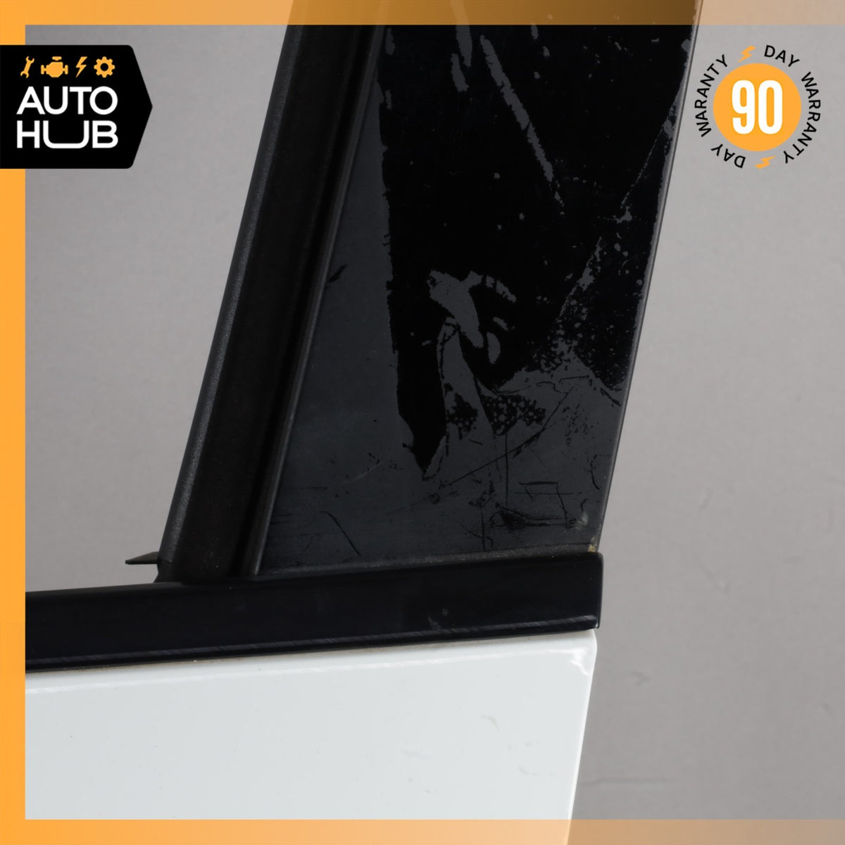 15-26 Porsche Macan 95B Front Left Door Shell Pure White 95B831021 OEM 88k - photo 12