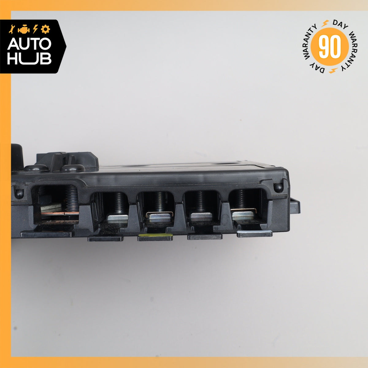 15-19 Mercedes X253 GLC300 C300 Fuse Box Distribution Box 2055402850 OEM - photo 6
