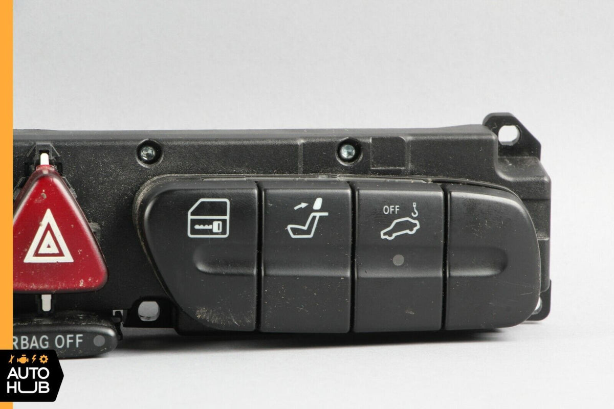 01-04 Mercedes W203 C320 CLK500 Hazard Light Control Switch 2038215258 OEM - photo 4