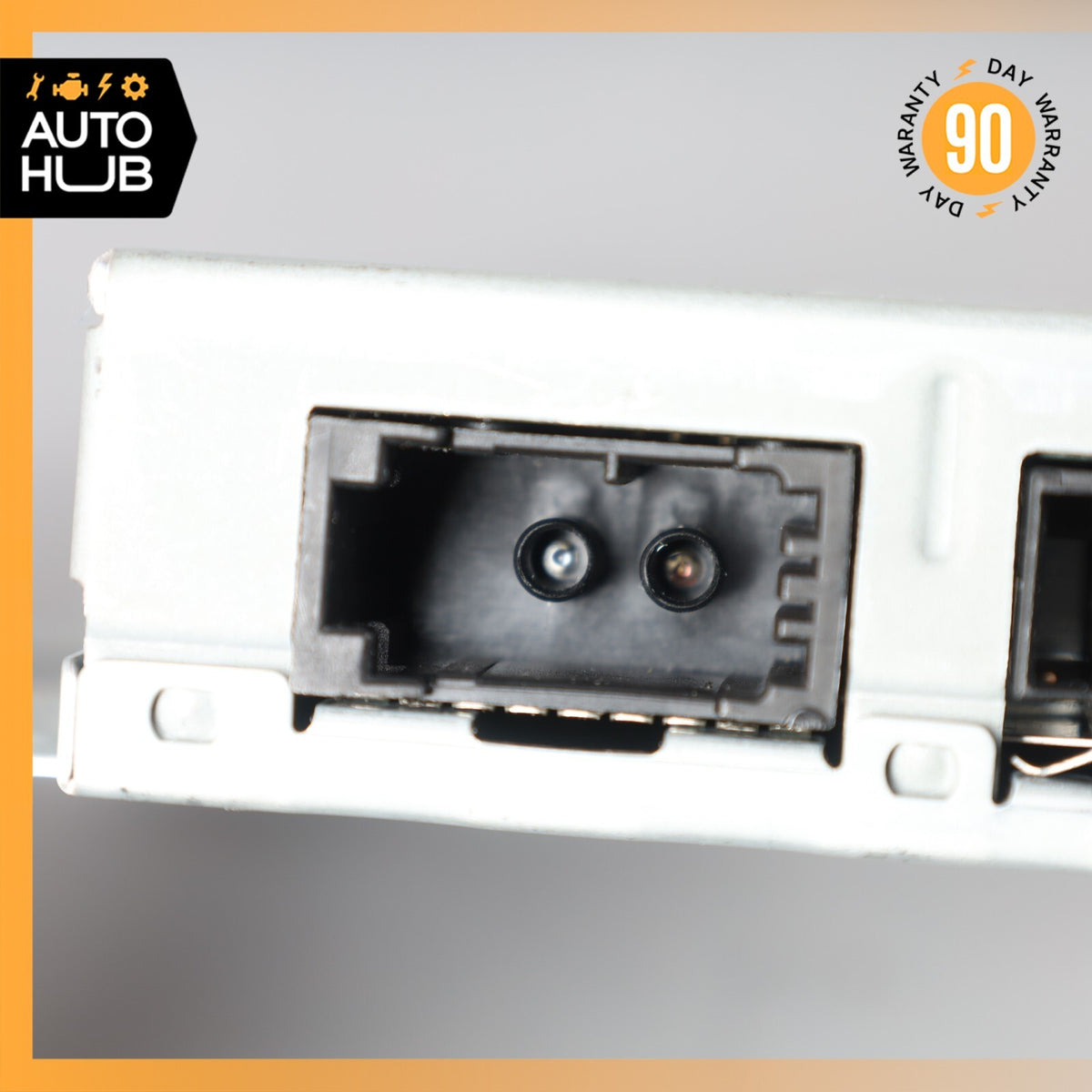Mercedes R230 SL550 E350 C300 Communication Interface Module 2049000300 OEM - photo 6