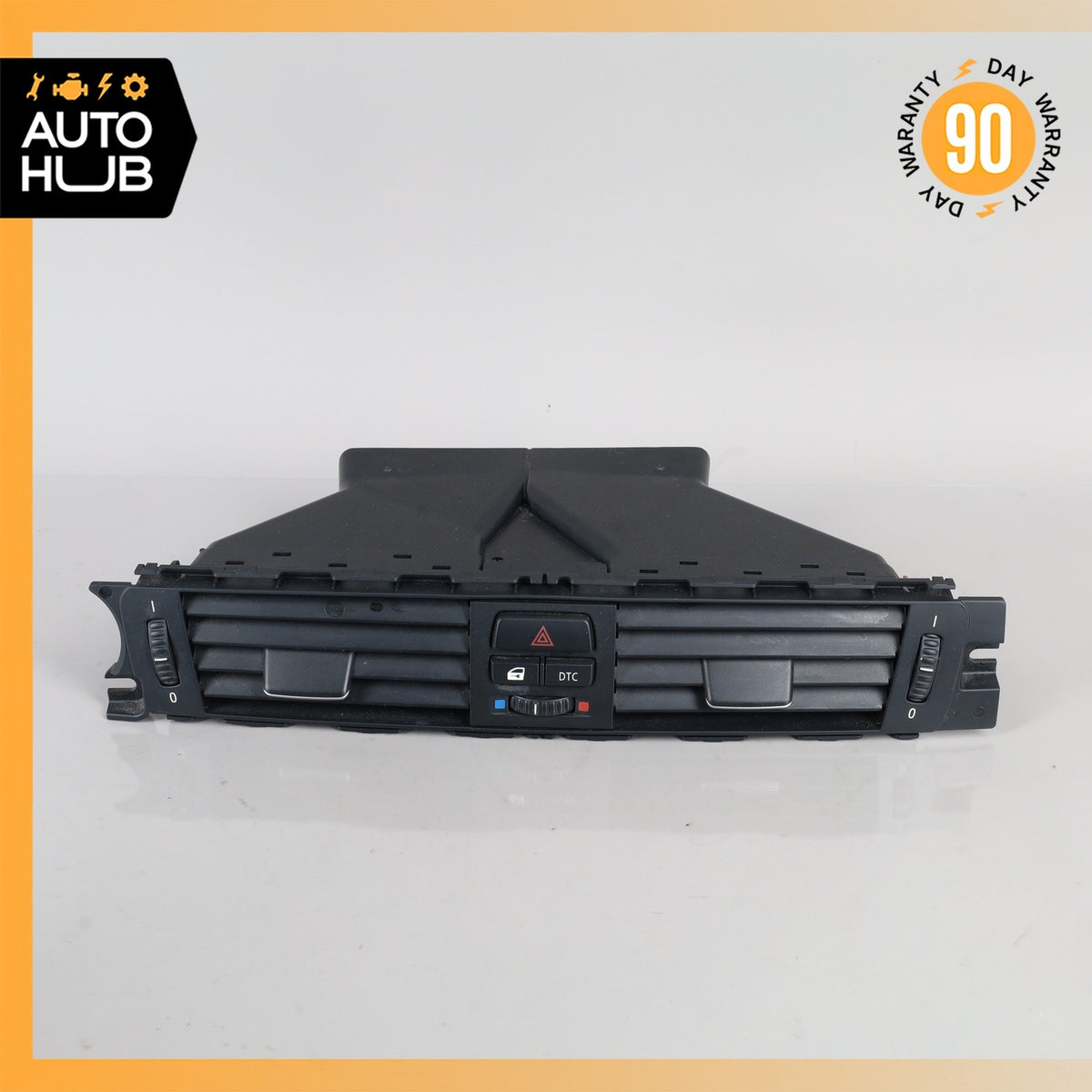 06-13 BMW E90 328i 128i M3 Front Center Dash AC A/C Air Vent OEM 67k - photo 1