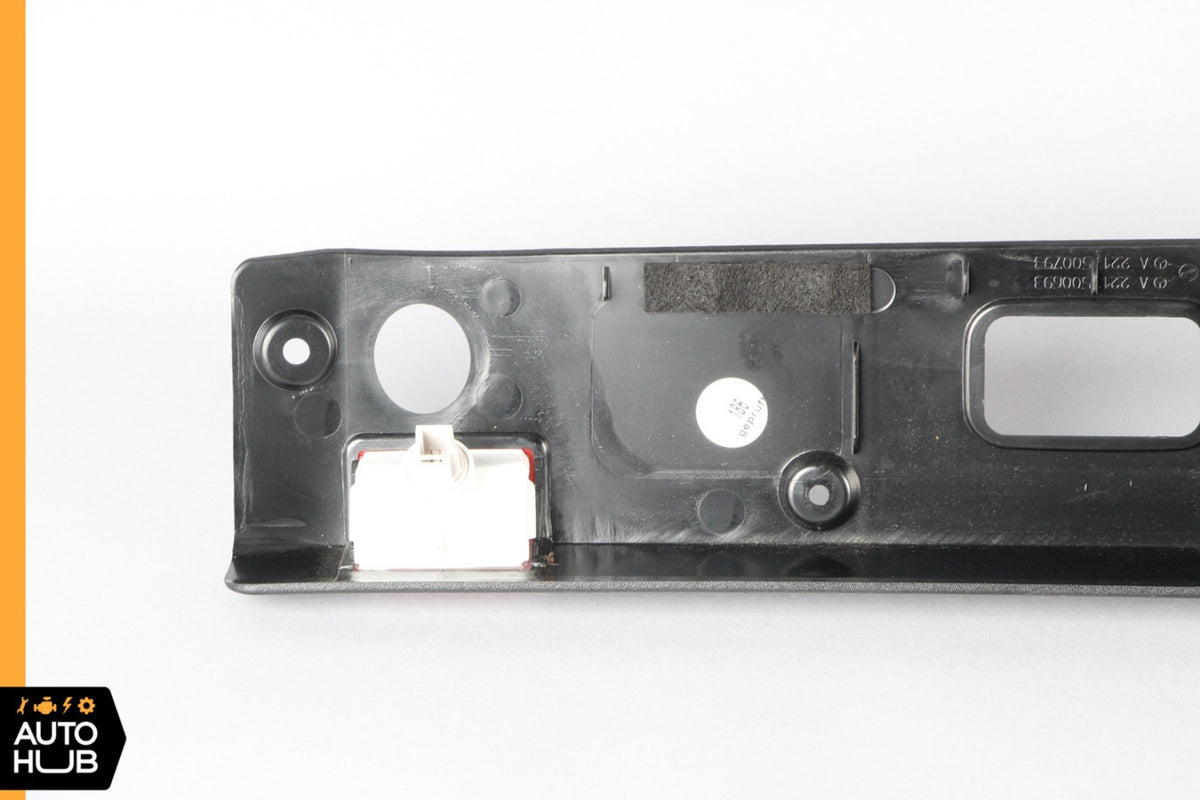 07-13 Mercedes W221 S400 S550 Trunk Lid Lock Latch Trim Cover 2217500793 OEM - photo 6
