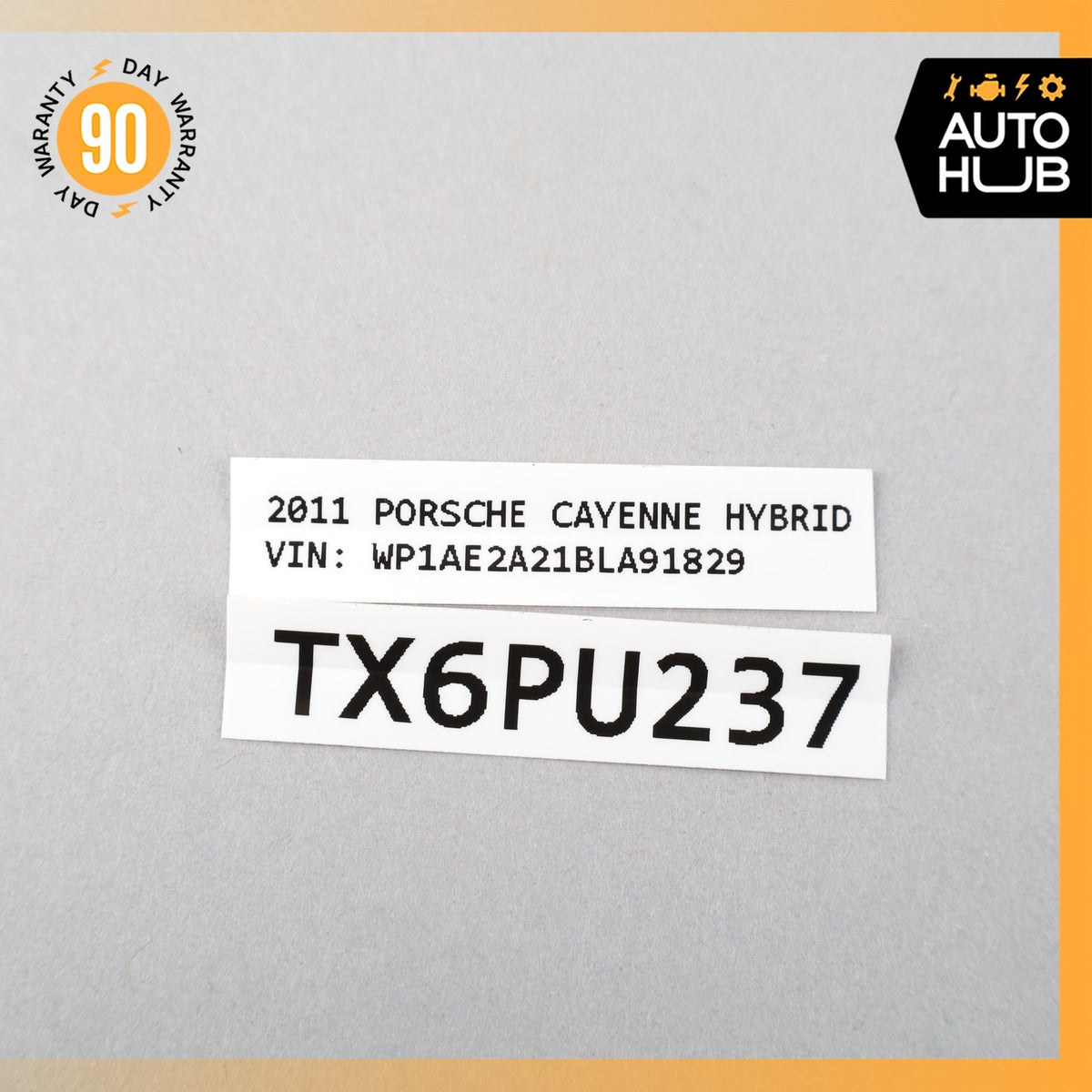 11-18 Porsche Cayenne 958 Fuel Door Lid Gas Tank Cover Black OEM - photo 8