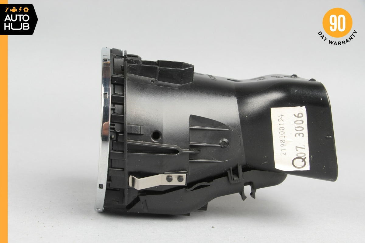 06-11 Mercedes CLS550 CLS55 AMG Left Driver Side Dashboard Dash Board Air Vent - photo 2