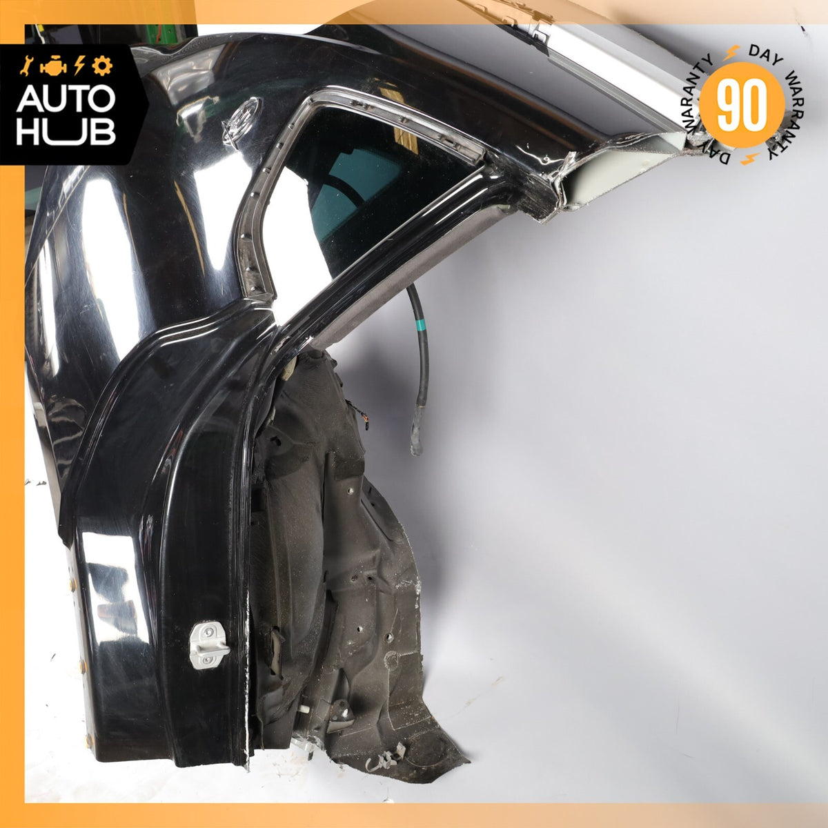 17-21 Maserati Levante M161 Rear Right Passenger Side Quarter Panel Cut OEM 26k - photo 11