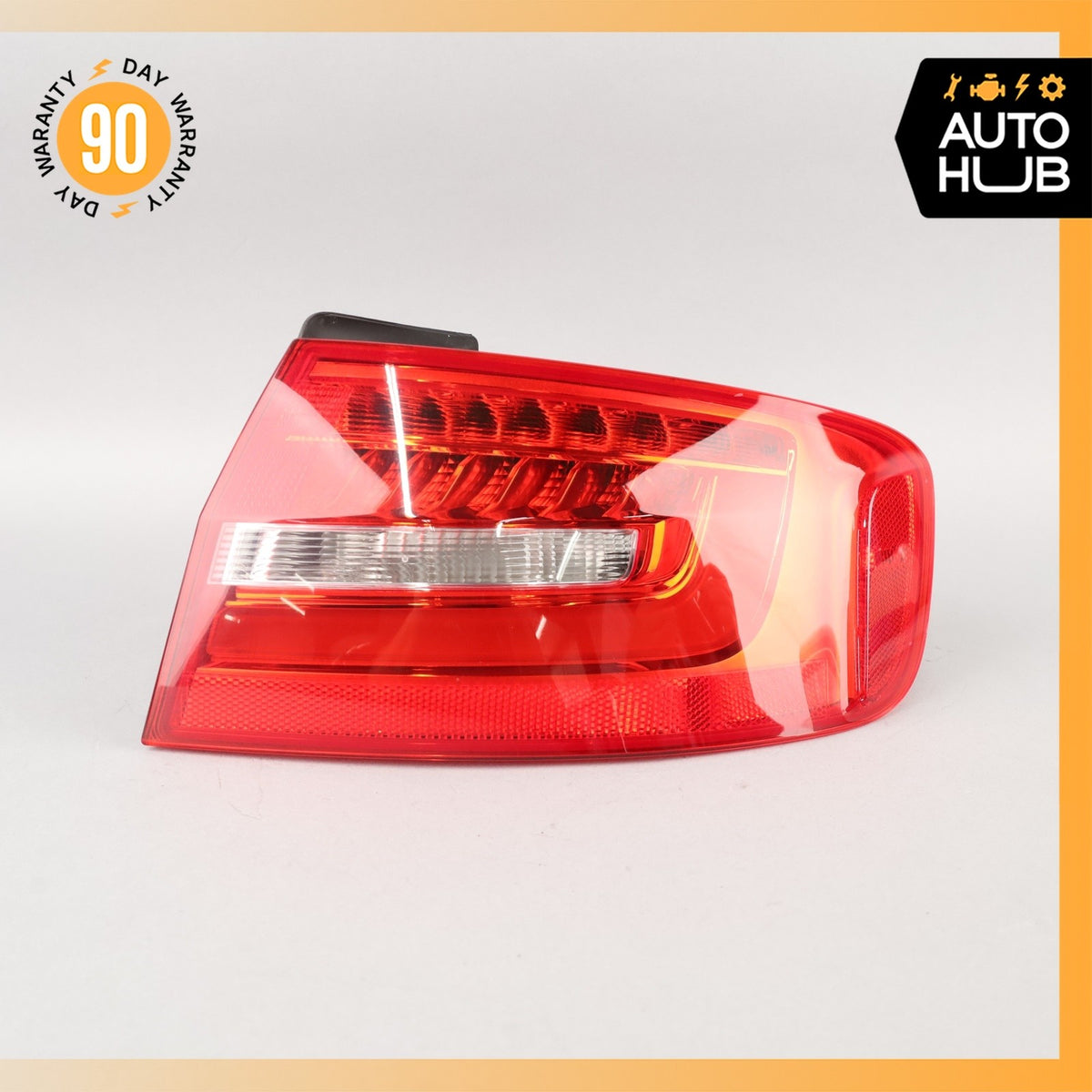 Audi B8 A4 Rear Right LED Outer Taillight Tail Light Lamp 8K5945096AD OEM - photo 4