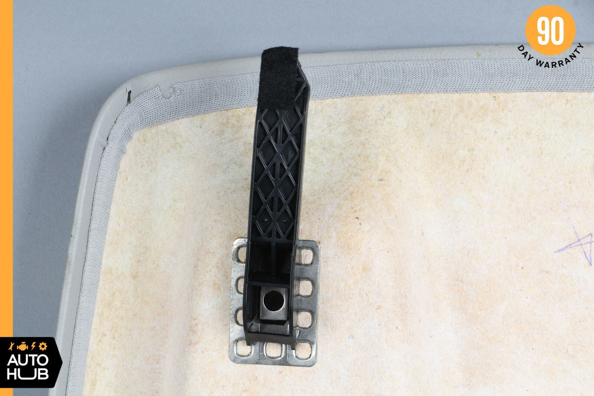 06-13 Mercedes W251 R350 GL450 R320 Front Left or Right Seat Back Panel Cover - photo 11