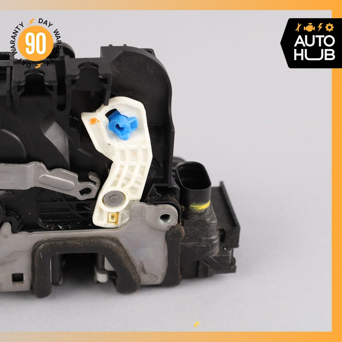 15-20 Mercedes W213 E300 C350e Front Right Side Door Lock Latch Actuator OEM - photo 7