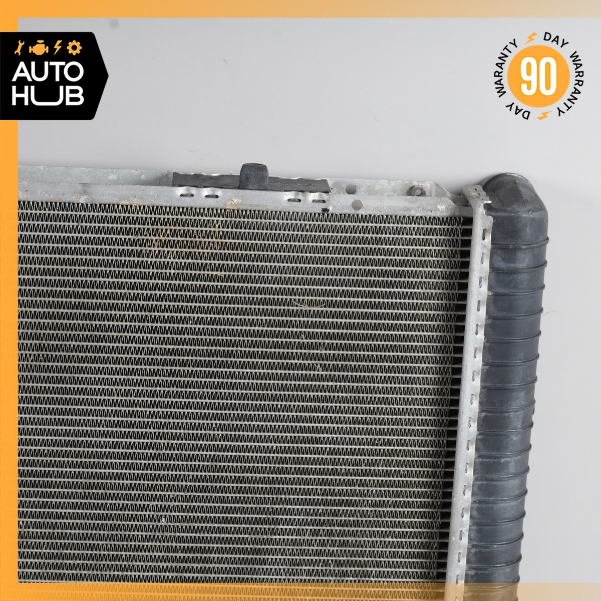 92-99 Mercedes W140 S500 400SEL Engine Water Cooling Radiator OEM - photo 4