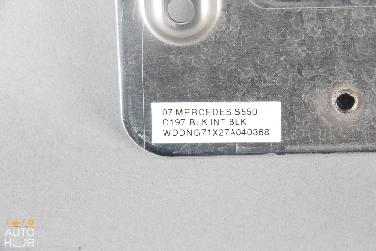 07-13 Mercedes W221 S550 S600 Rear Bumper License Plate Base Bracket OEM - photo 7