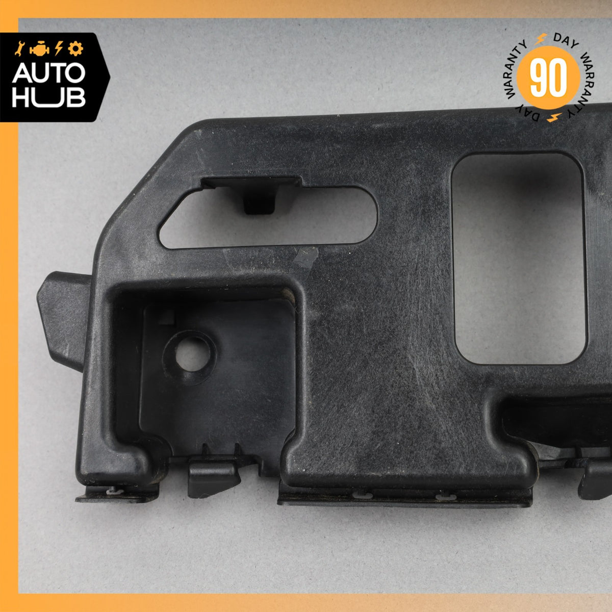 Porsche Cayenne 958 Rear Left Side Bumper Cover Bracket 7P5807483D OEM - photo 2