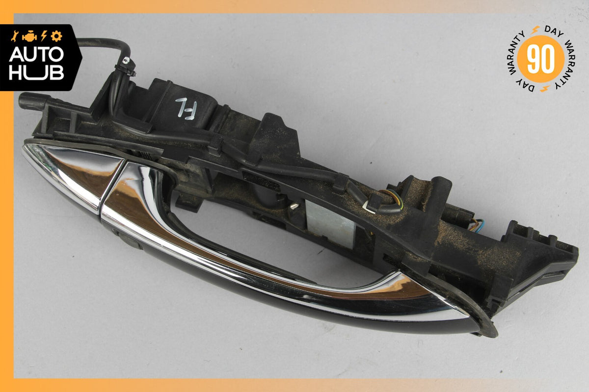 06-11 Mercedes W219 CLS63 CLS550 Front Right Exterior Door Handle Keyless Go OEM - photo 5