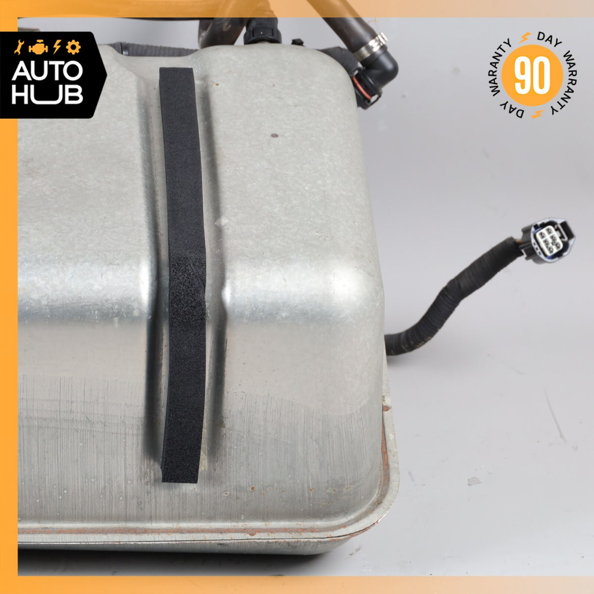 13-14 Aston Martin DB9 Gas Fuel Tank Reservoir Assembly OEM 35k - photo 4