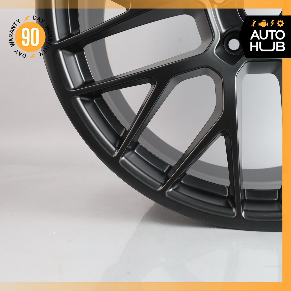 Porsche Macan 95B GTS RS Spyder 10 x 20 20" Rear Wheel Rim 95B601025BG OEM - photo 5