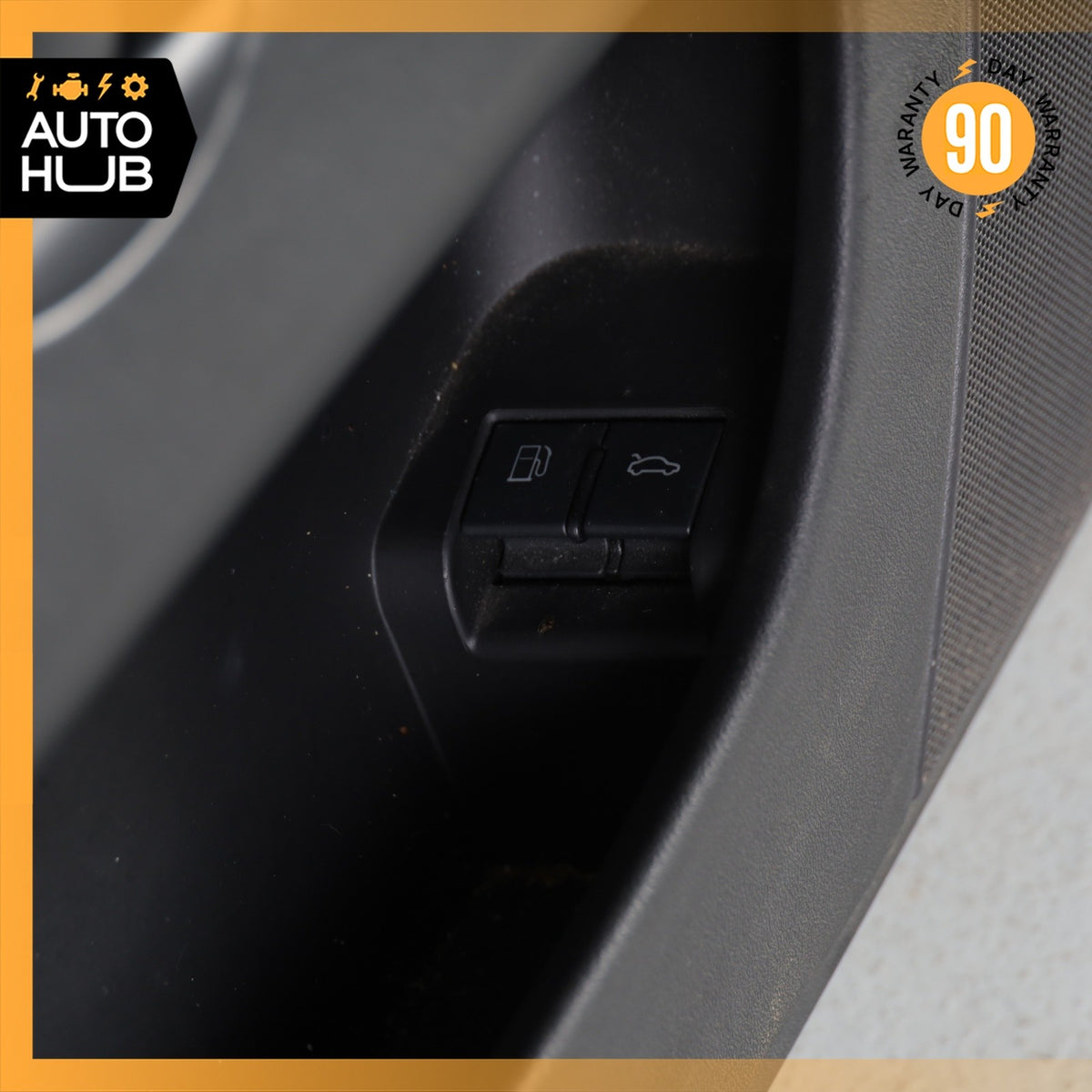 08-15 Audi J8 TT Front Left Side Interior Door Panel Suede OEM - photo 13
