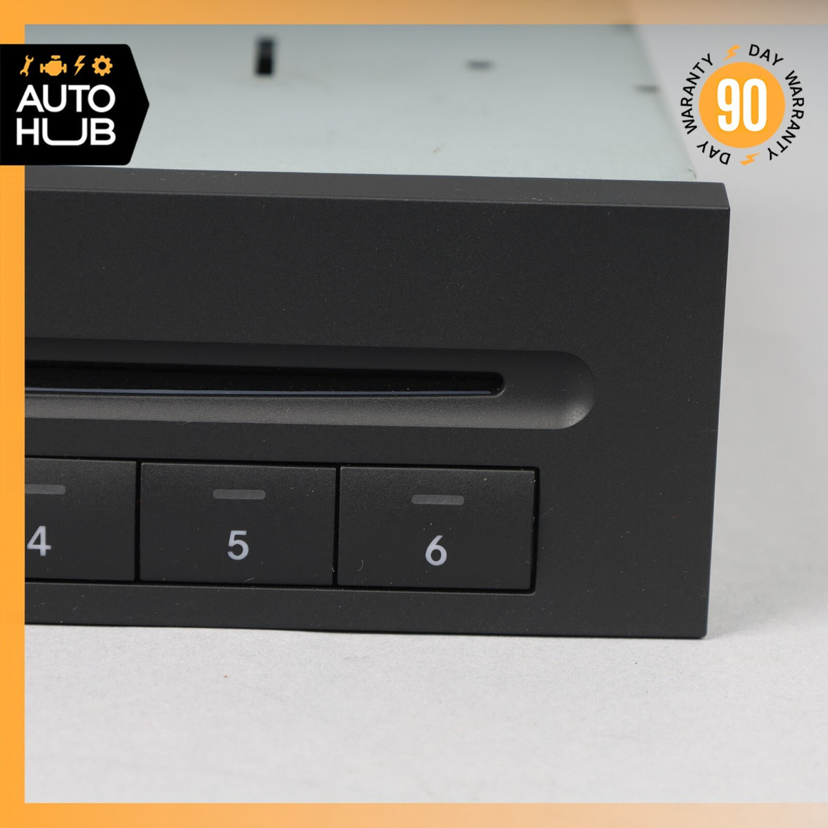 03-13 Mercedes W211 E350 GL550 SLK280 Radio 6 Disk CD Changer Player OEM - photo 3