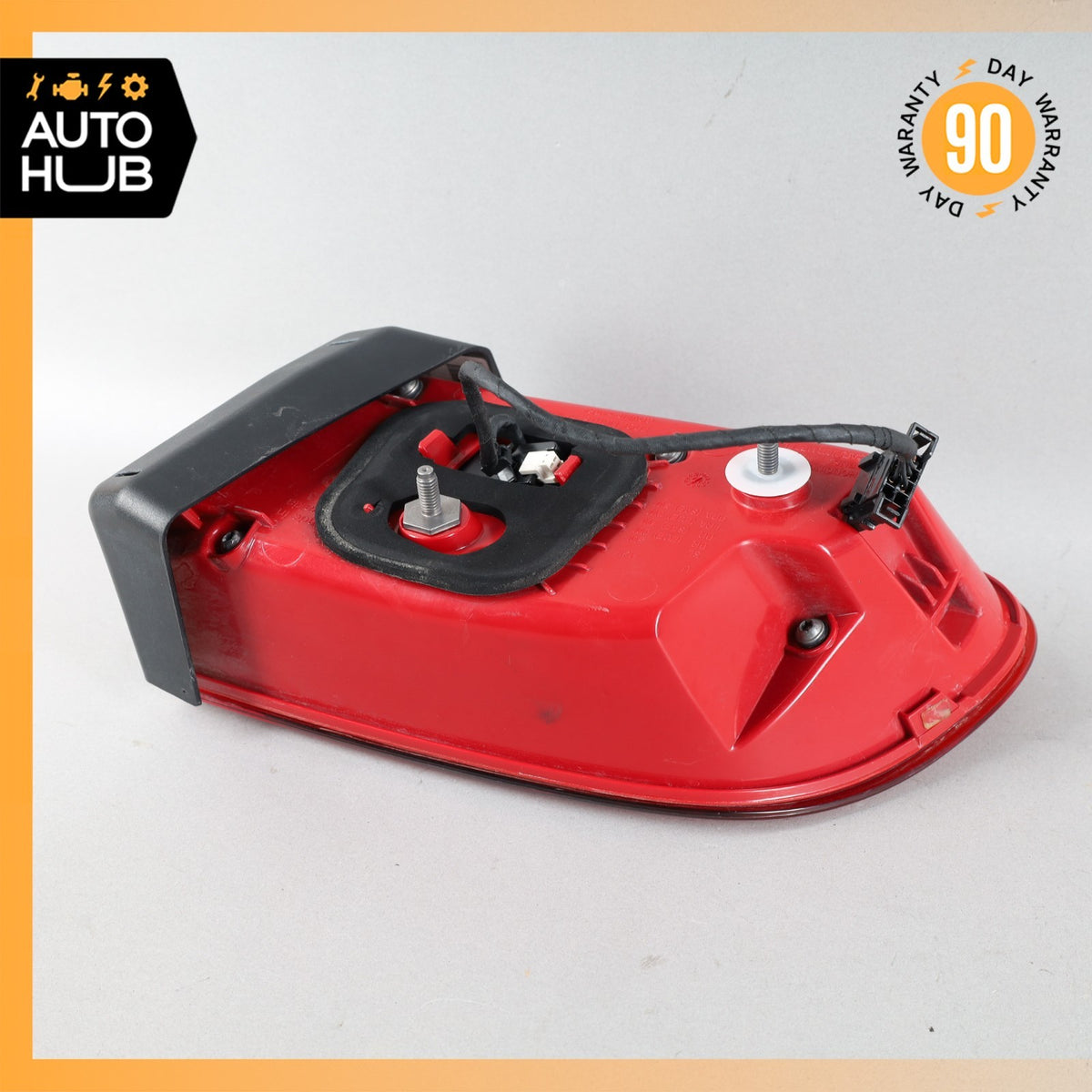 15-18 Porsche Macan 95B Rear Left Side Inner Tail Light Lamp 95B945093G OEM 88k - photo 15