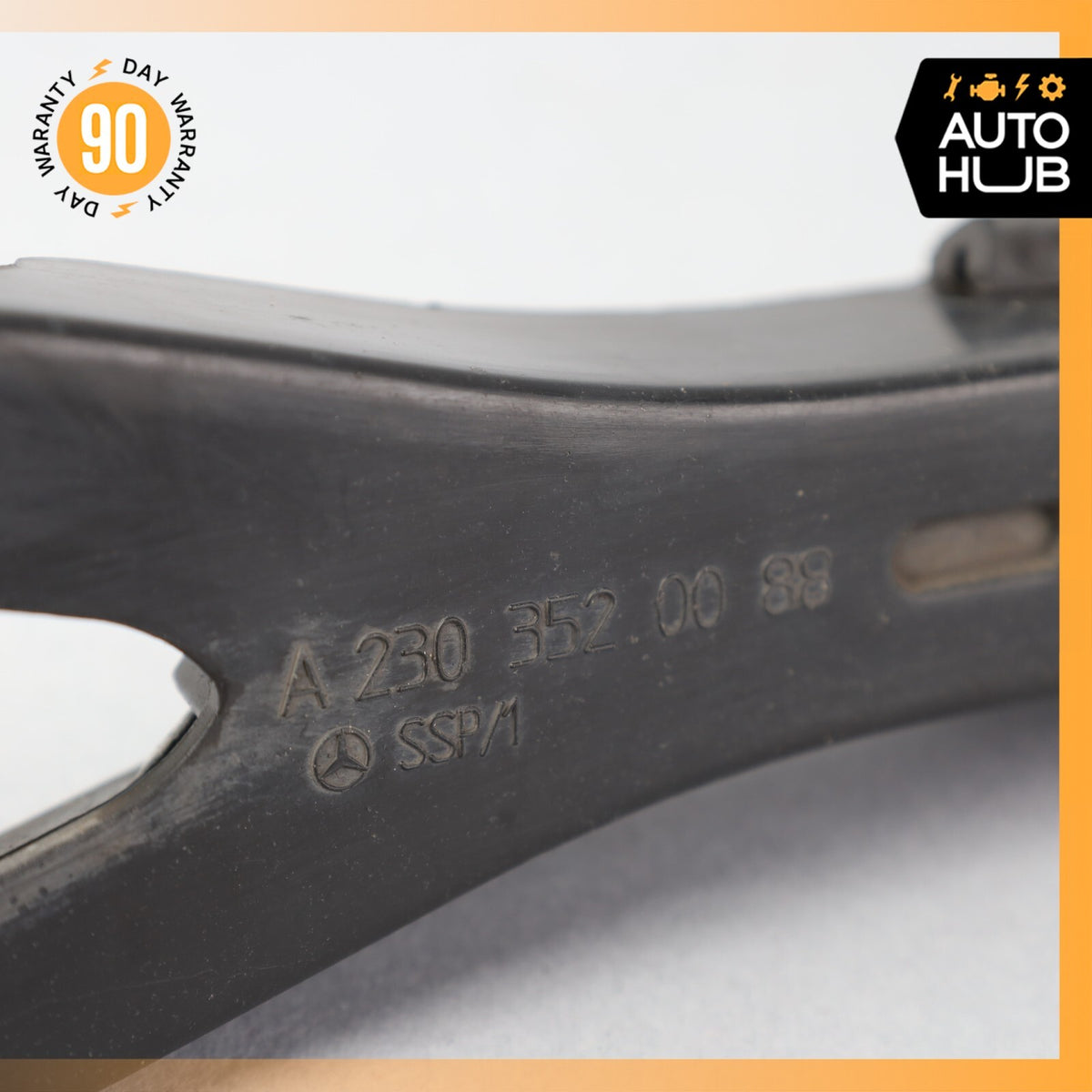 Mercedes R230 SL500 E320 Rear Left or Right Side Thrust Control Lower Arm OEM - photo 7