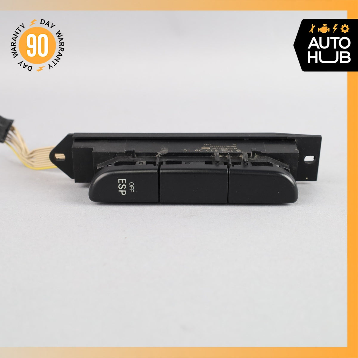 Mercedes R230 SL550 SL55 AMG Center Console ESP Switch Control Button OEM 51k - photo 4