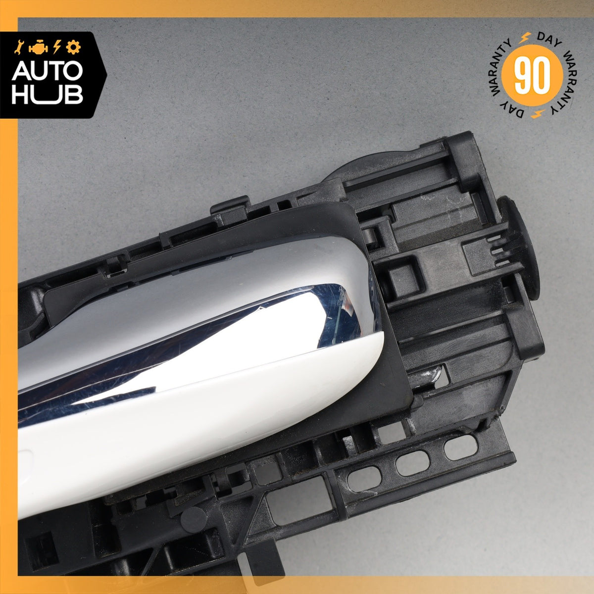 Mercedes X253 GLC300 Rear Left Side Exterior Door Handle OEM - photo 2