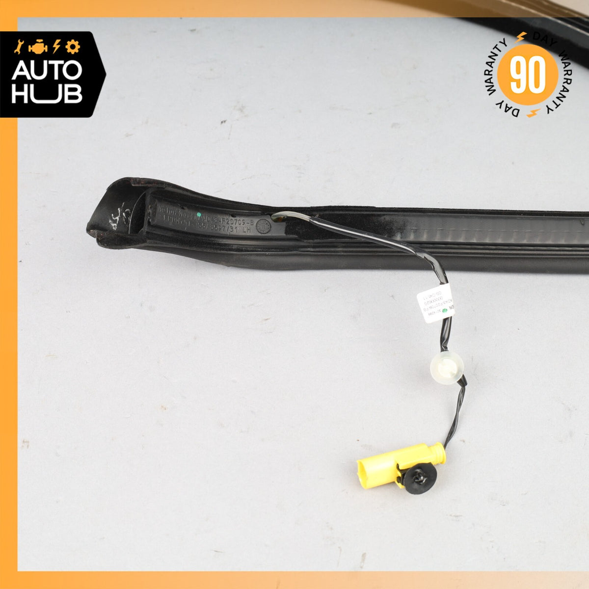 2012 Aston Martin Rapide Rear Left Side Door Upper Seal Rubber OEM 11k - photo 8