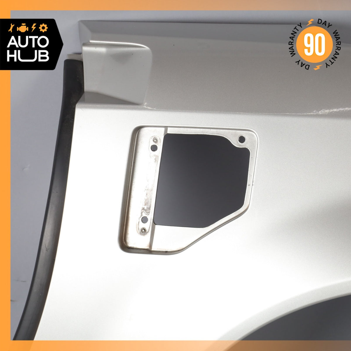 04-09 Cadillac XLR Quarter Panel Rear Left Driver Side Silver 10355380 OEM - photo 3