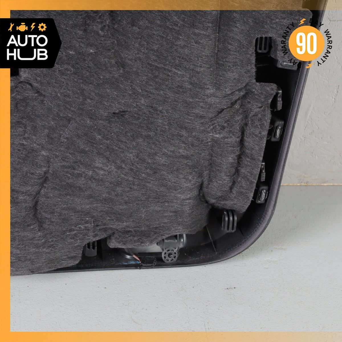 15-24 Porsche Macan 95B Front Left Driver Side Interior Door Panel Black OEM 89k - photo 17