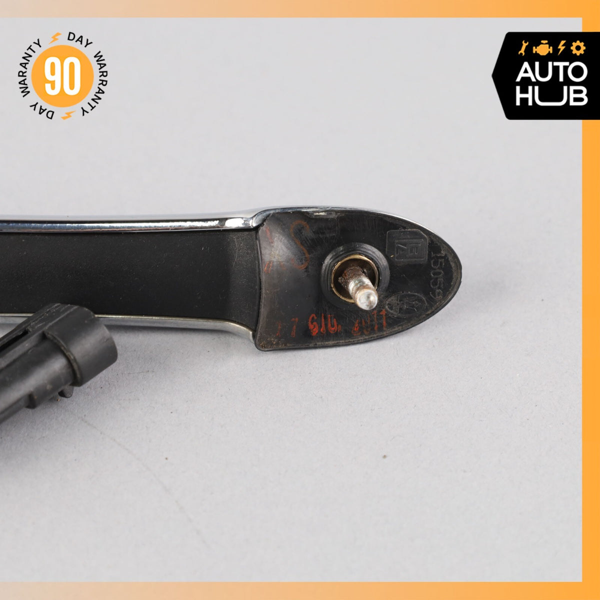 08-19 Maserati GranTurismo M145 Front Left Side Door Handle Chrome OEM - photo 6