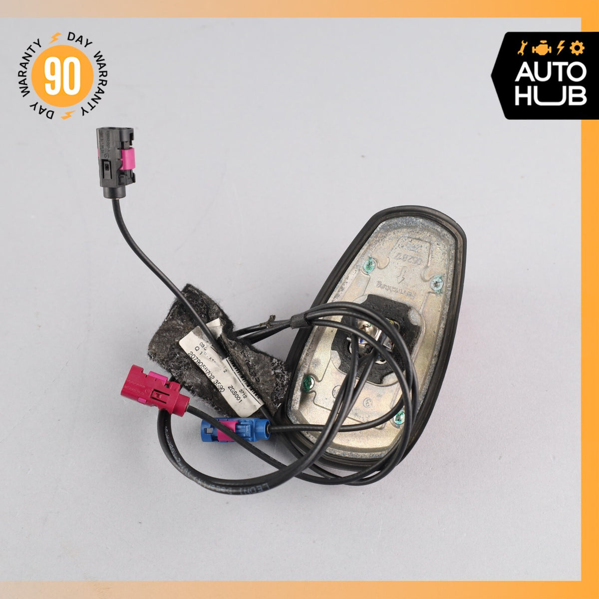 11-17 Mercedes W207 E350 E400 E550 Convertible Shark Fin Radio Antenna OEM - photo 9