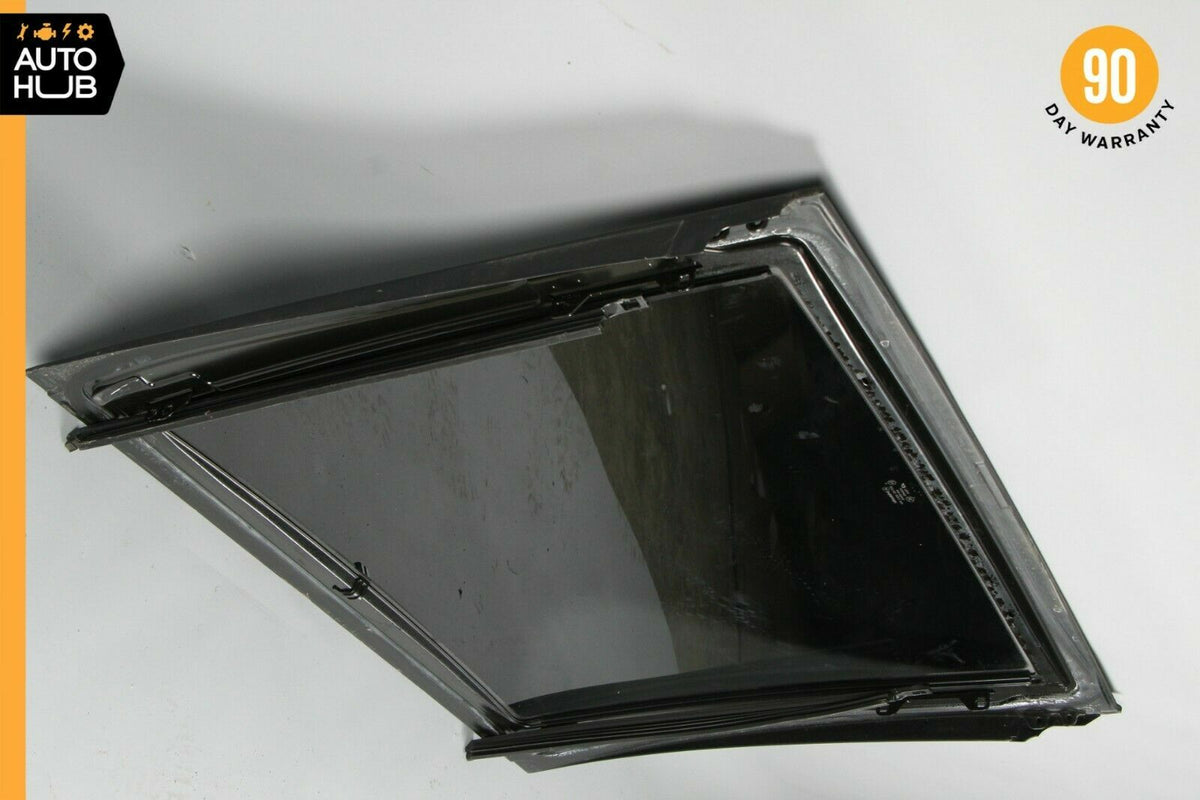 Mercedes W251 R350 R320 Center Middle Panorama Pano Sunroof Sun Roof Glass OEM - photo 11