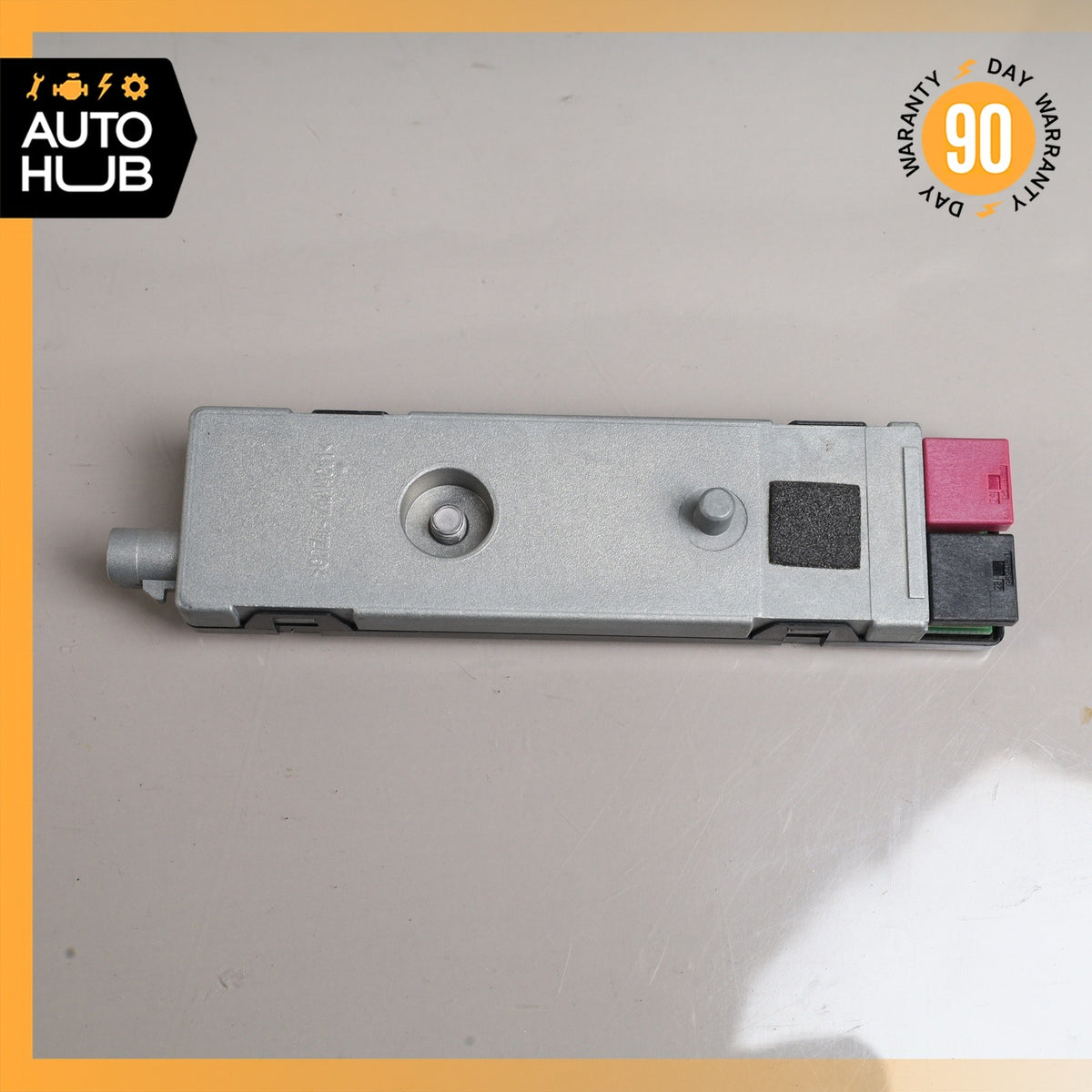 Mercedes X204 GLK350 Rear Antenna Amplifier Amp  2048202489 OEM - photo 7