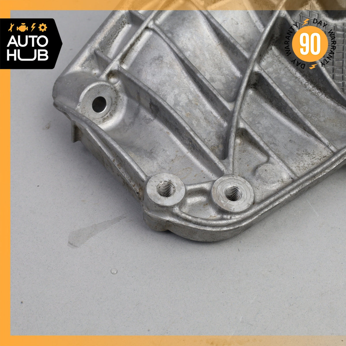 BMW F15 X5 A/C Compressor Support Bracket w/ Pulley 64557585167 OEM - photo 11