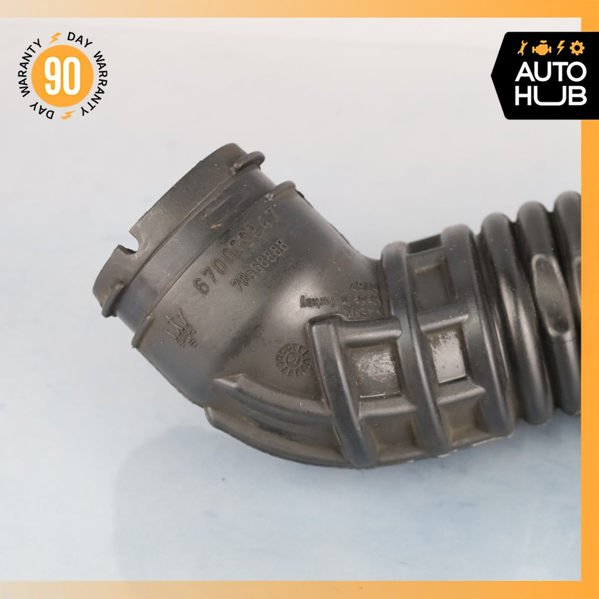 14-22 Maserati Quattroporte M156 Engine Right Air Intake Duct Pipe Hose OEM - photo 2