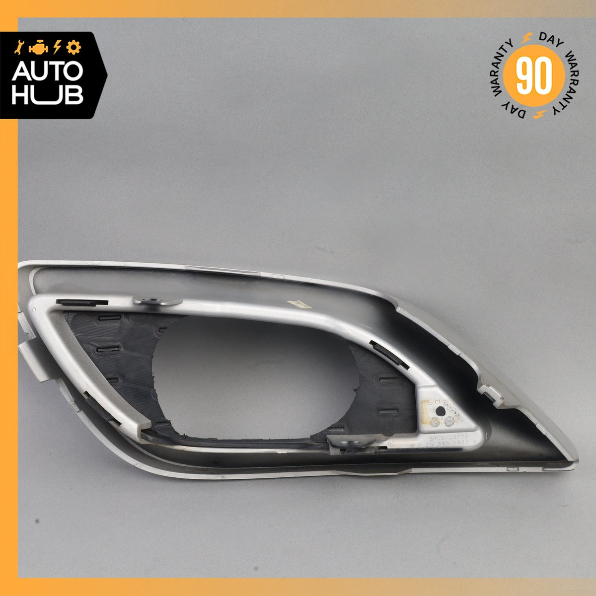 06-13 Mercedes W251 R350 R320 R500 Front Left Bumper Foglight Lamp Bezel OEM - photo 7