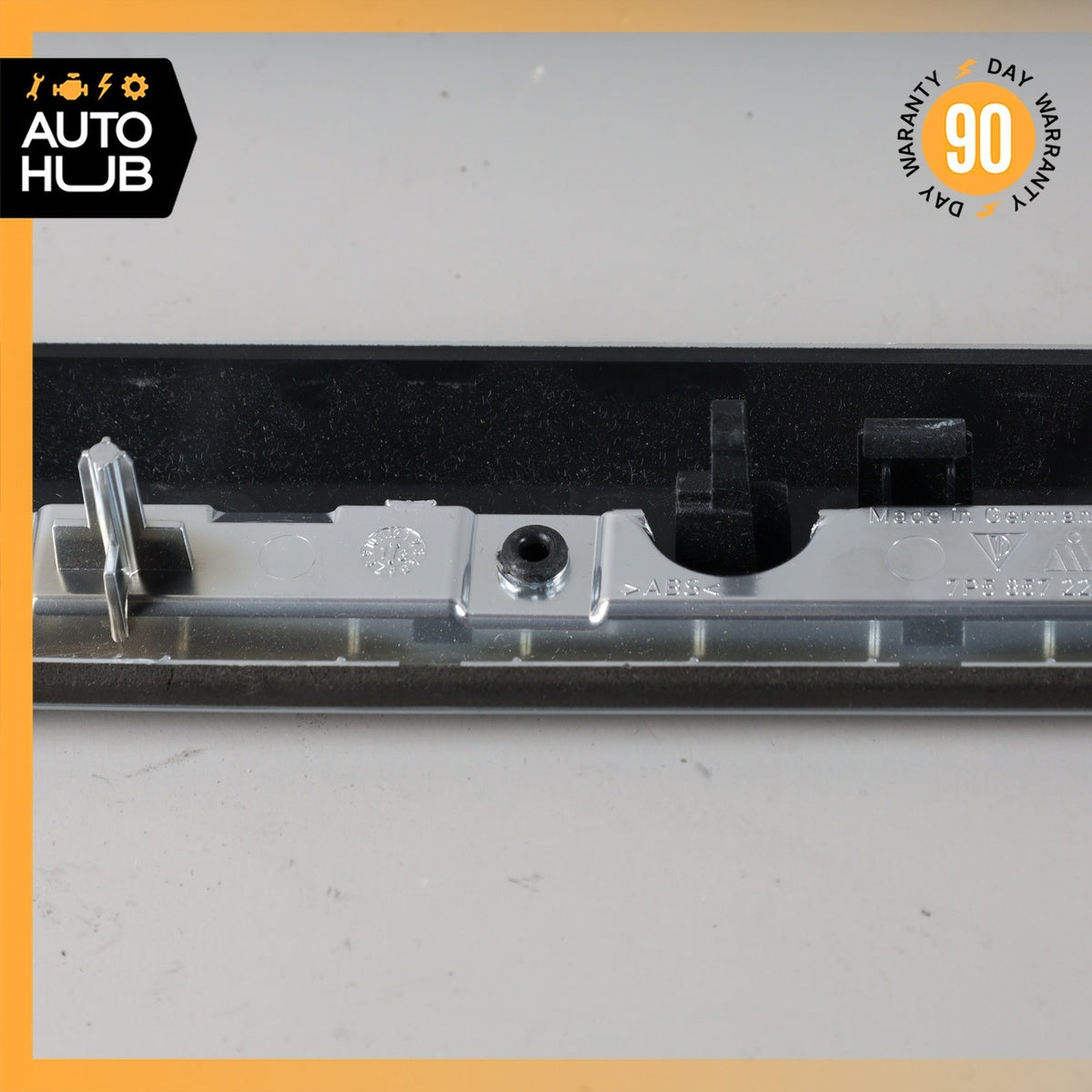 11-18 Porsche Cayenne 958 Dashboard Cover Panel Trim Molding 7P5857222Q OEM - photo 9