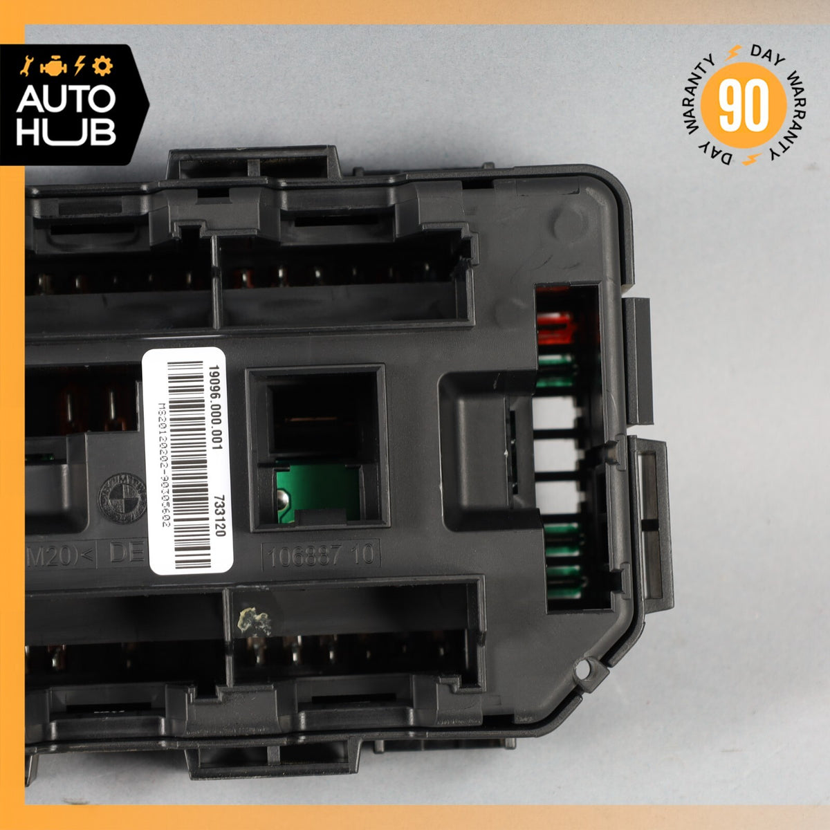 2012 BMW F30 328i Front Fuse Box Distribution Box 9224879 OEM - photo 6