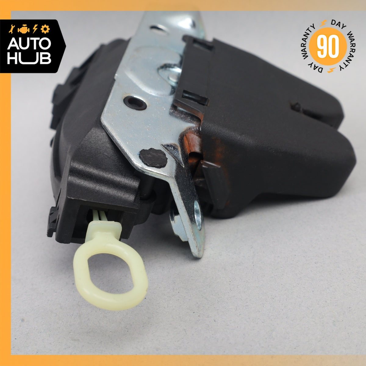 Mercedes W117 CLA250 Trunk Boot Door Lid Lock Latch Actuator 1177500085 OEM - photo 3