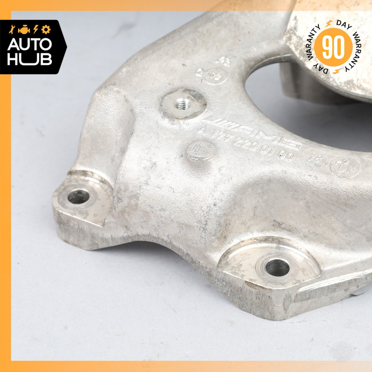 Aston Martin DB11 / Vantage Front Left Side Engine Mount Bracket OEM 7k - photo 2