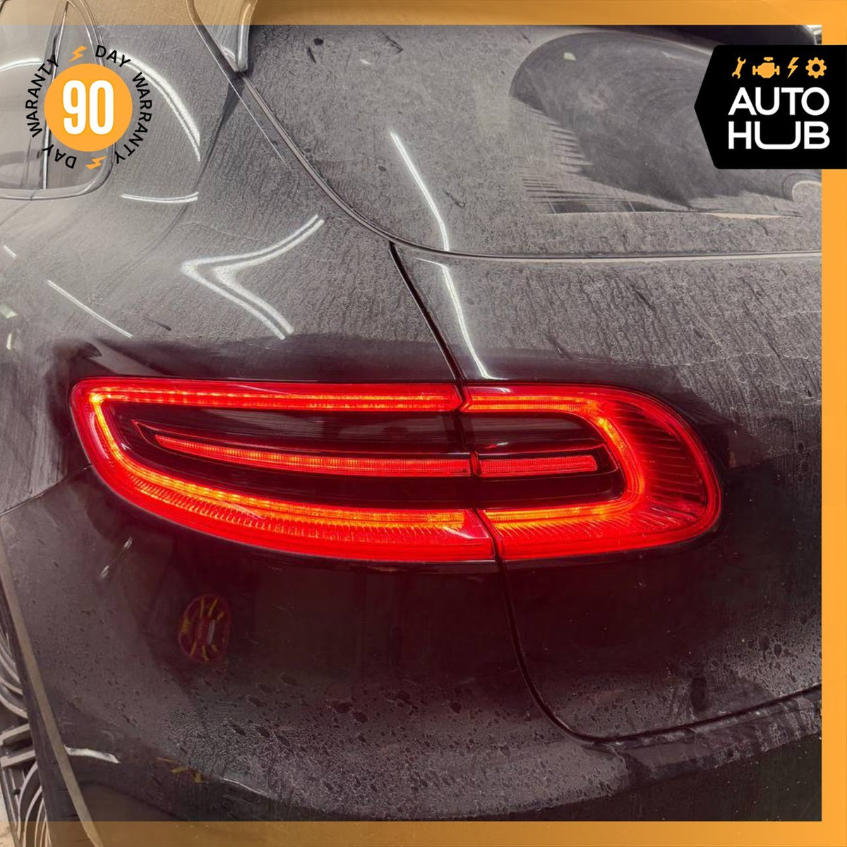 15-18 Porsche Macan 95B S GTS Left Side Outer Tail Light Lamp 95B945095E OEM - photo 2