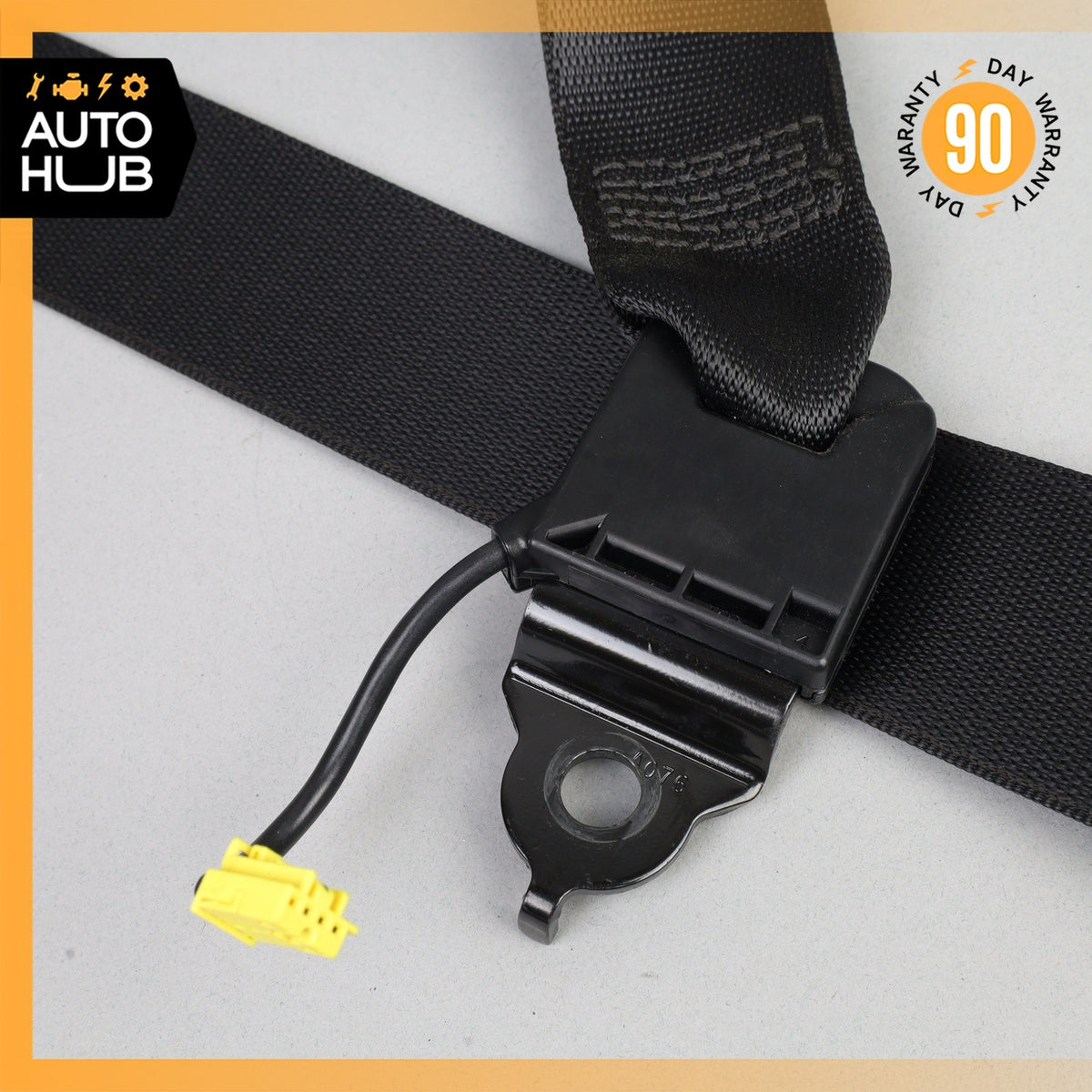 10-13 Mercedes W212 E250 E400 Seat Belt Front Right Passenger Side Black OEM - photo 3