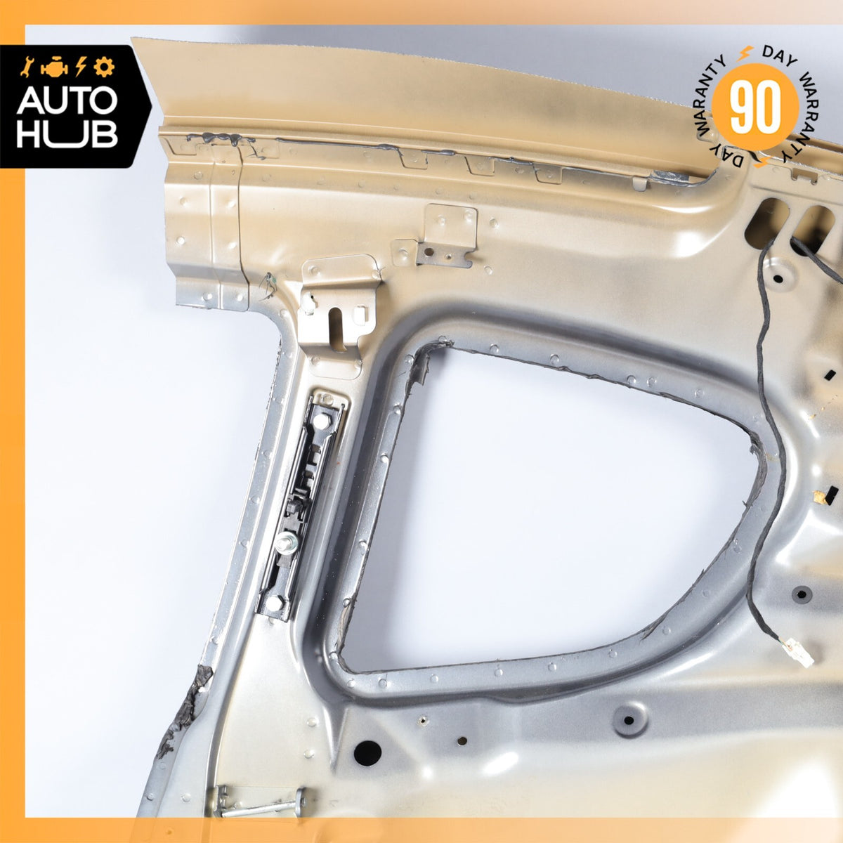 08-18 Maserati GranTurismo M145 Rear Right Side Quarter Panel Cut OEM 76k - photo 17