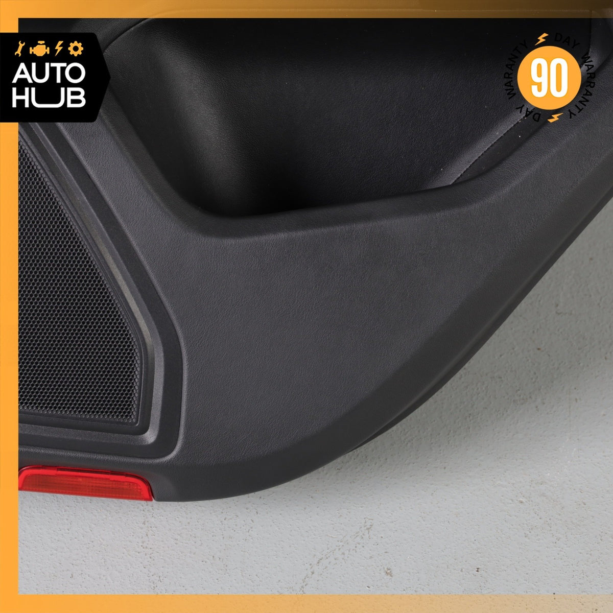 15-24 Porsche Macan 95B Rear Right Interior Door Panel Leather OEM 44k - photo 8