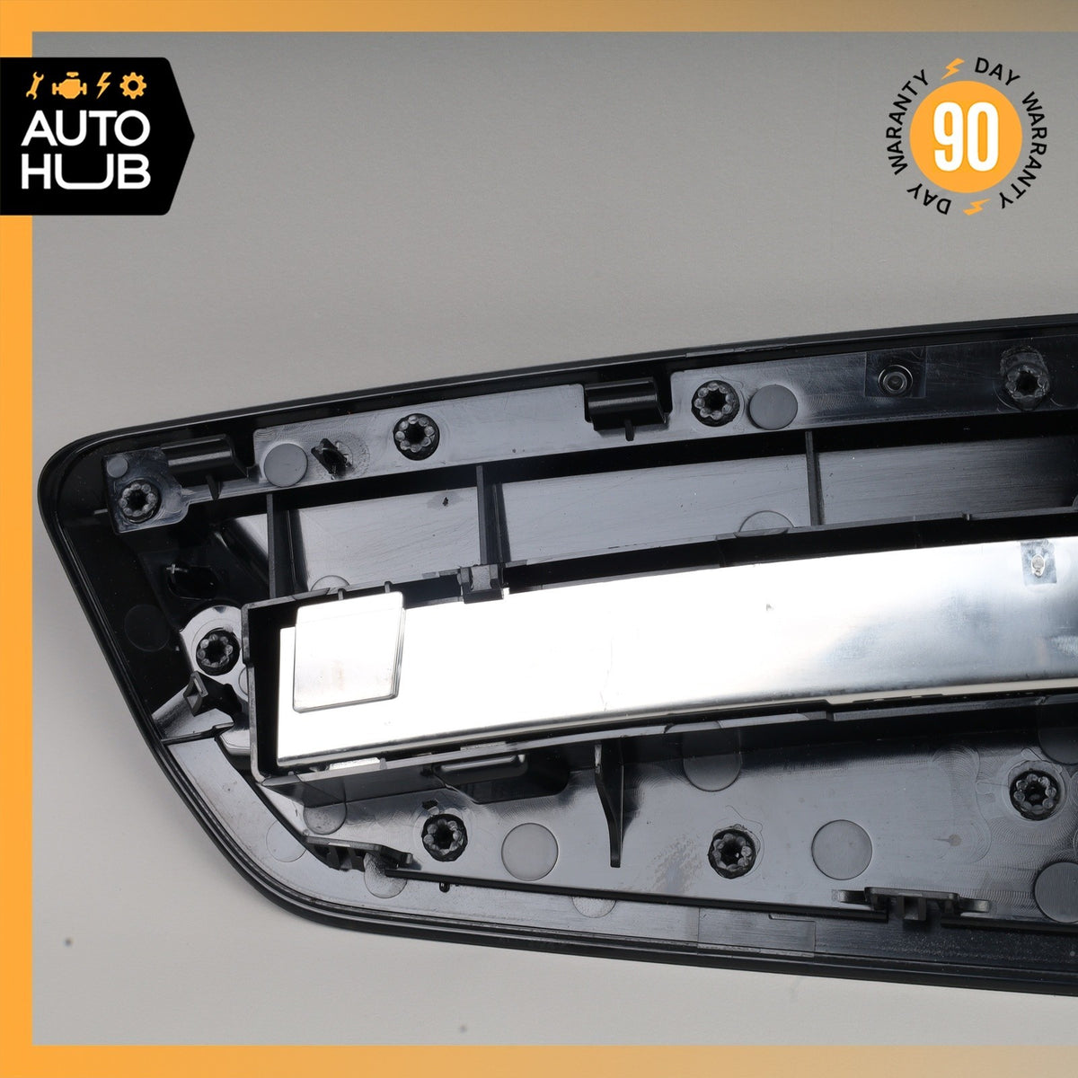 Mercedes W213 E300 3rd Third Brake Stop Light Lamp w/ Trim  OEM - photo 8