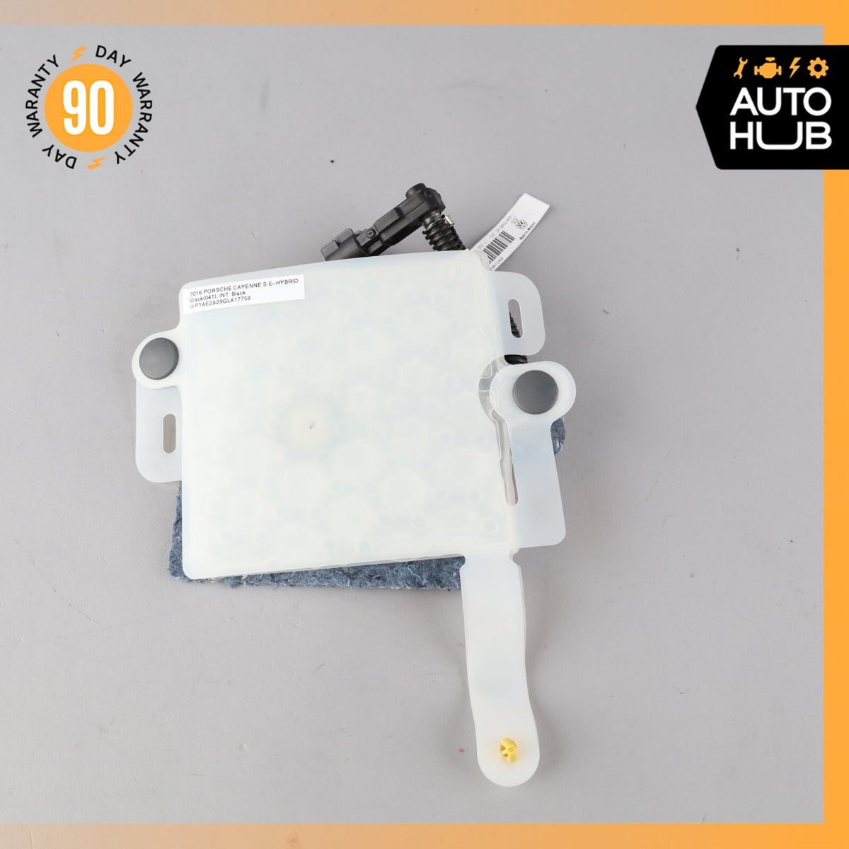 11-18 Porsche Cayenne 958 E-Hybrid Front Right Occupancy Seat Sensor OEM 62k - photo 2