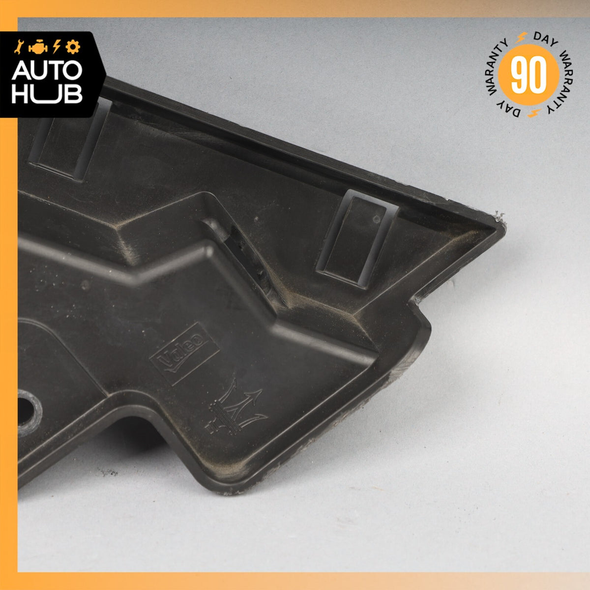 Maserati Quattroporte M156 Right Passenger Side Headlight Lower Trim Cover OEM - photo 2