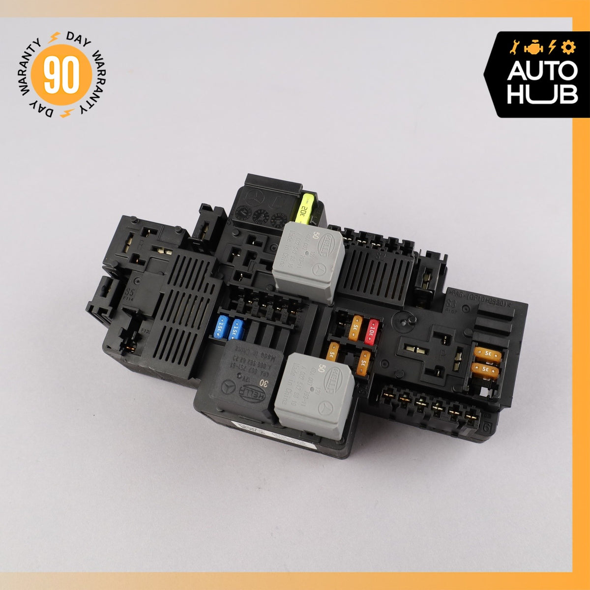 17-20 Mercedes W213 E350 E300 E63 AMG Front Engine Fuse Box Relay OEM 58k - photo 2