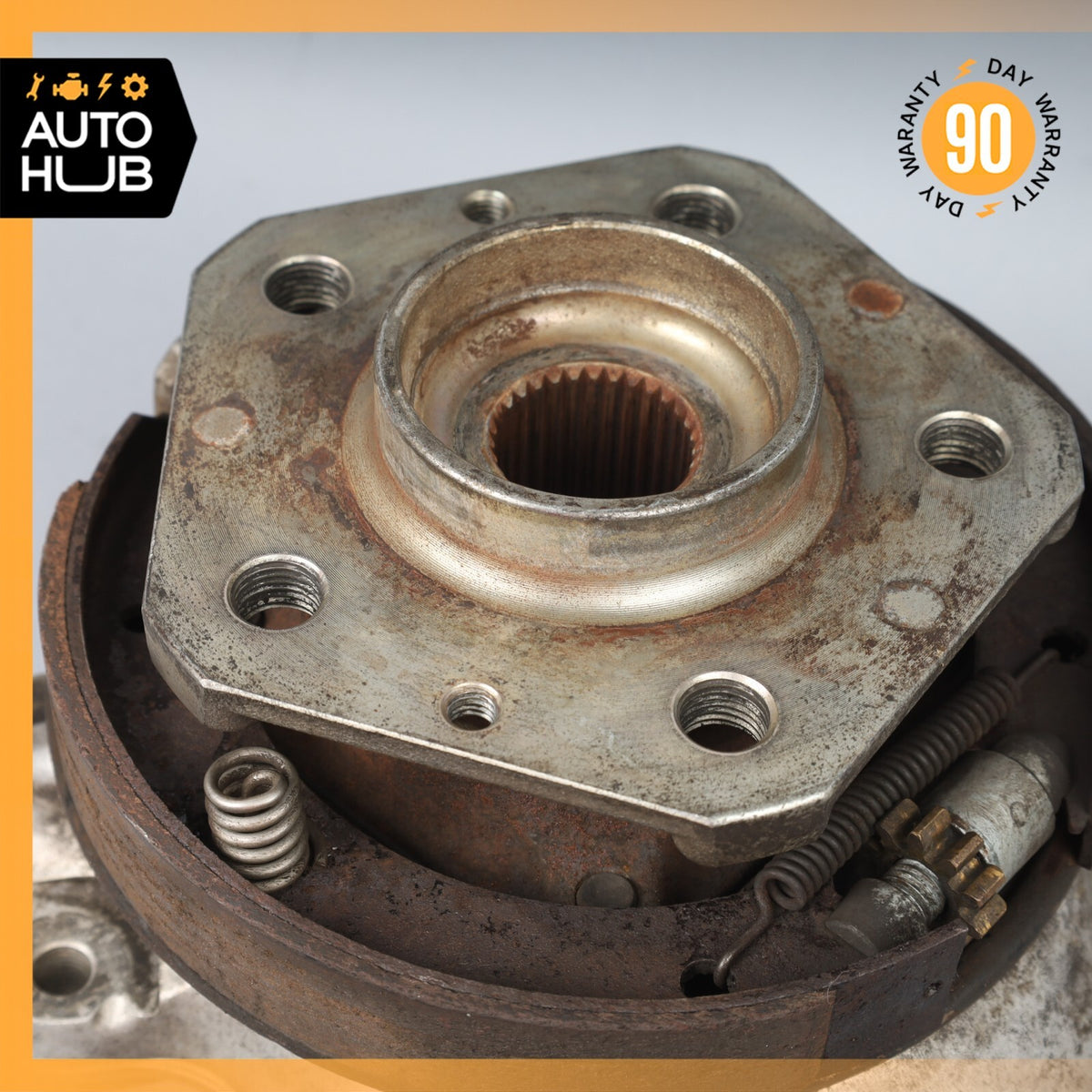 06-10 Maserati GranTurismo M145 Rear Left Side Spindle Knuckle Hub OEM - photo 5