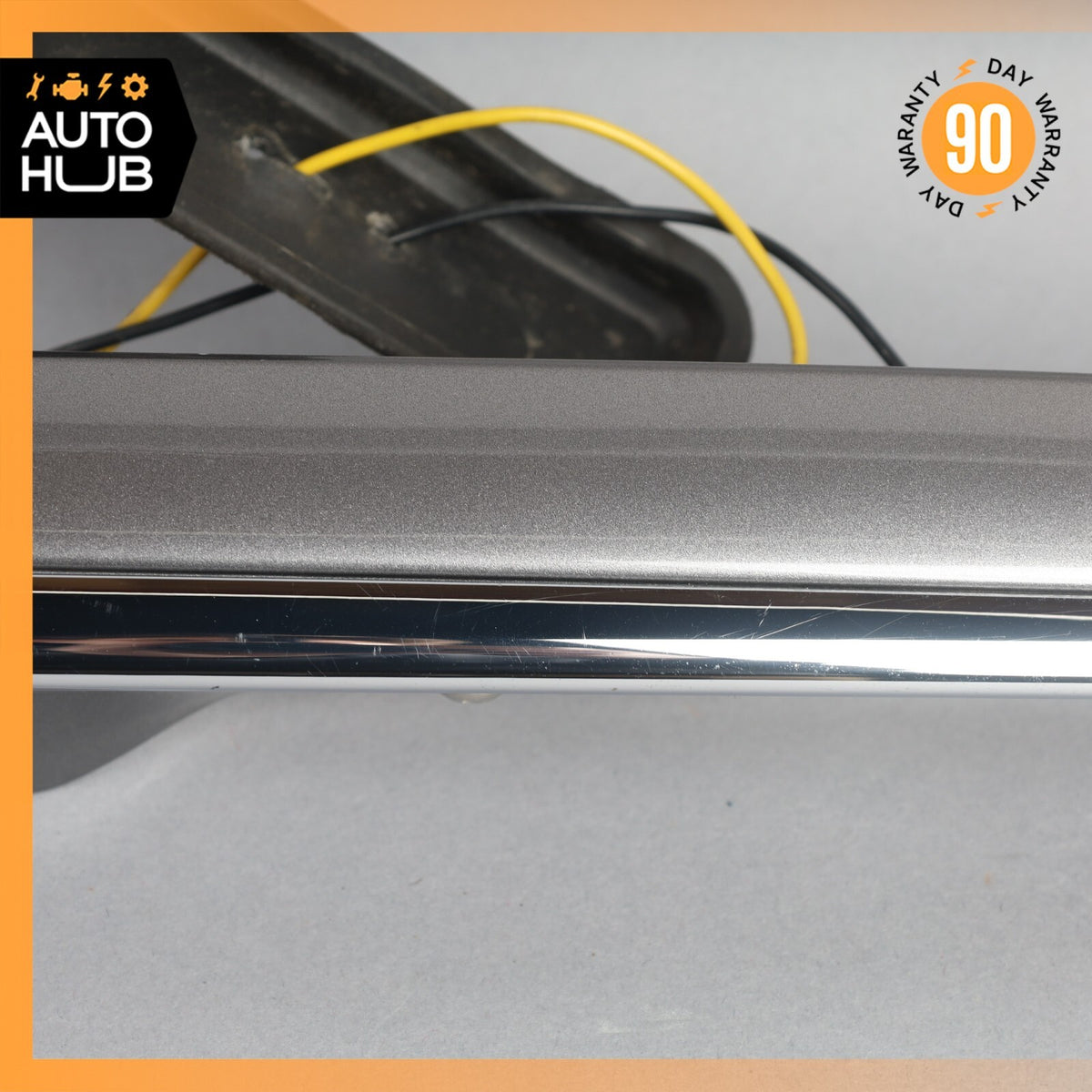02-07 Maserati Spyder 4200 M138 Rear Trunk Lid Moulding Plate w/Lights OEM 61k - photo 5